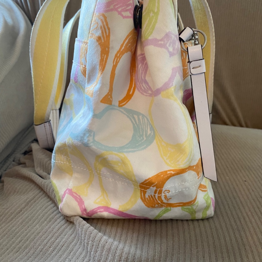Coach Hampton Signature Scribble Tote - image 6